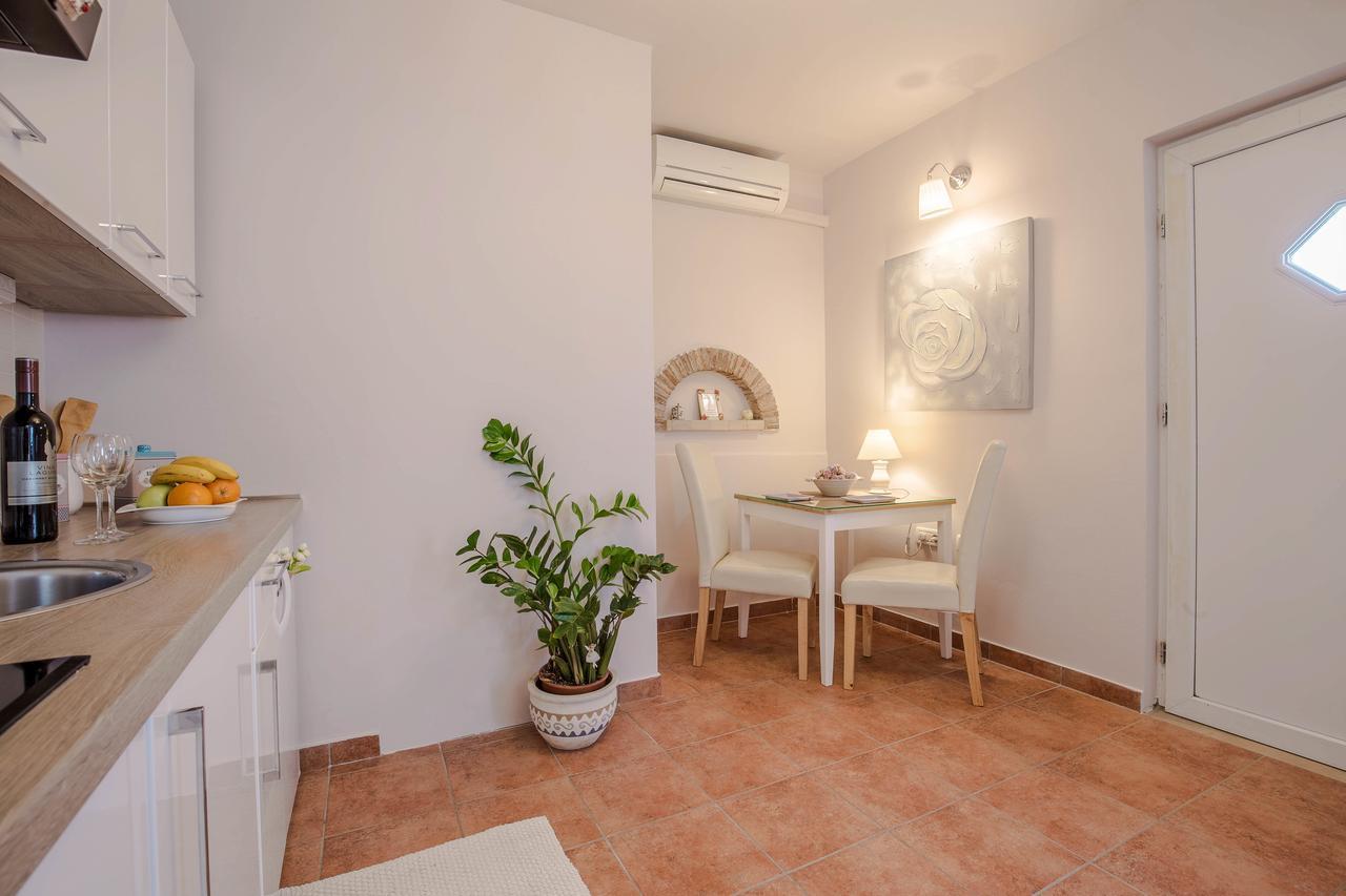 Apartments Javor Rovinj Exterior photo